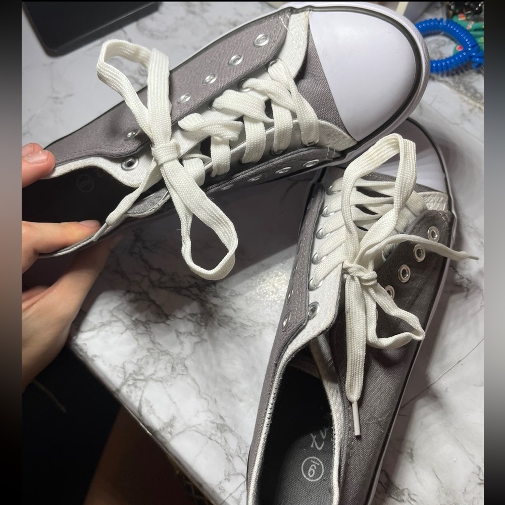 Grey/White converse